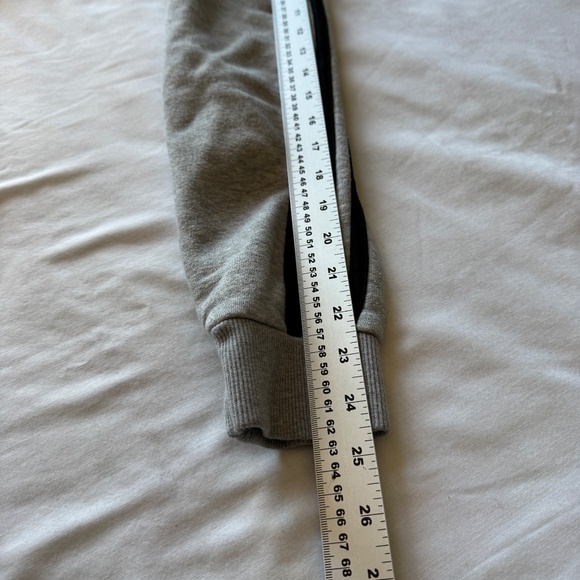 Adidas Mens Light Fleece Lined Sweatshirt Gray Small Long Sleeve Casual School - Picture 9 of 12